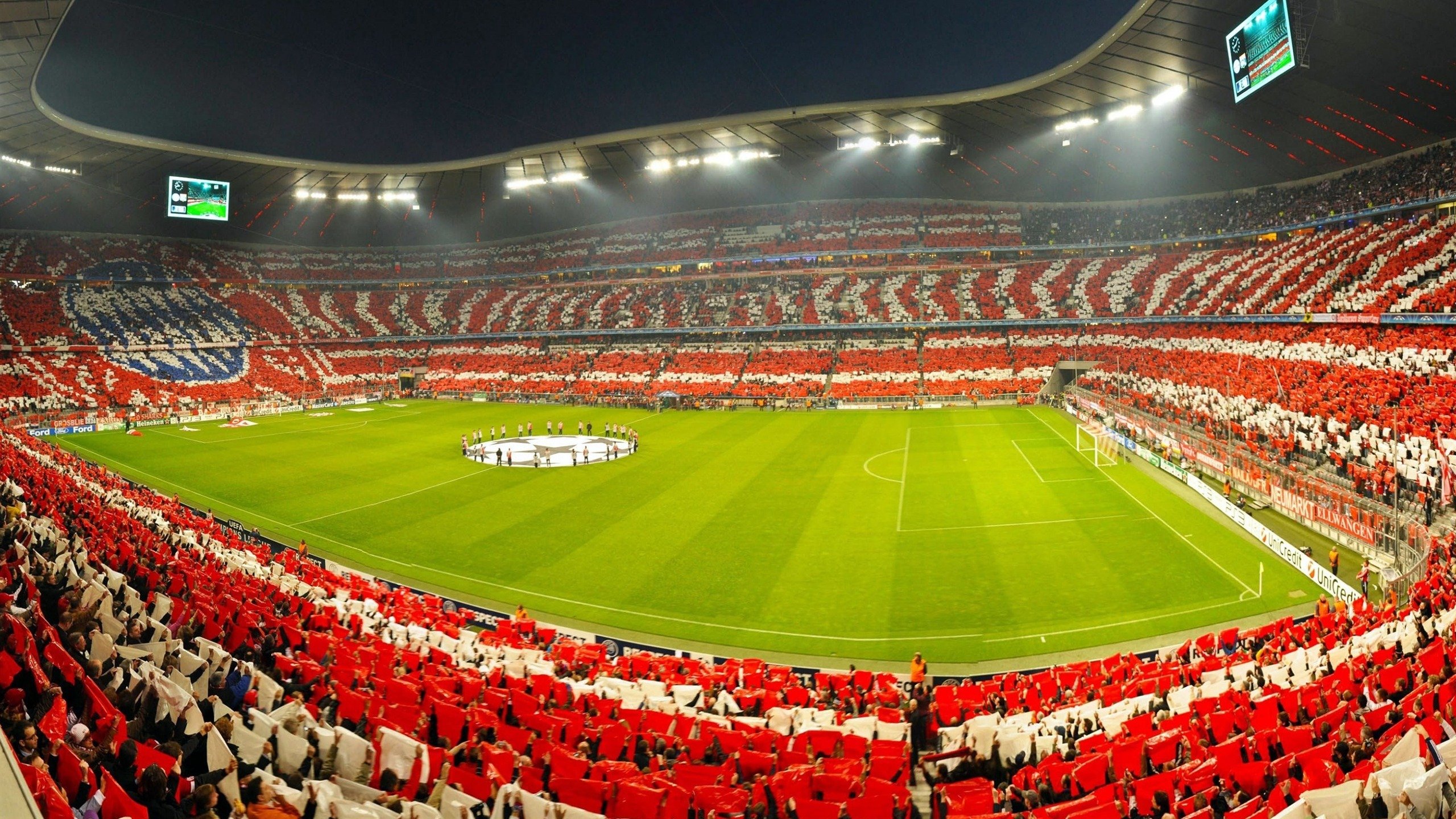 借助数字化手段提升足球比赛观赛体验，数字智能足球