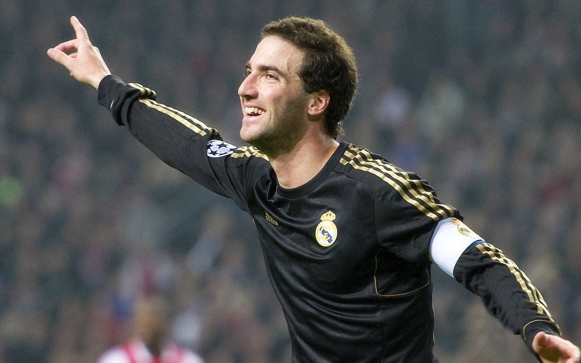 球员抗压:在压力山大的比赛中的精彩表现,抗压能力介绍